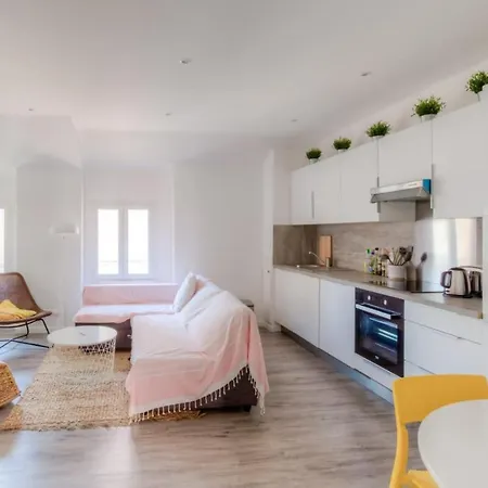 Chez Lilou Appartement Antibes fermé *
